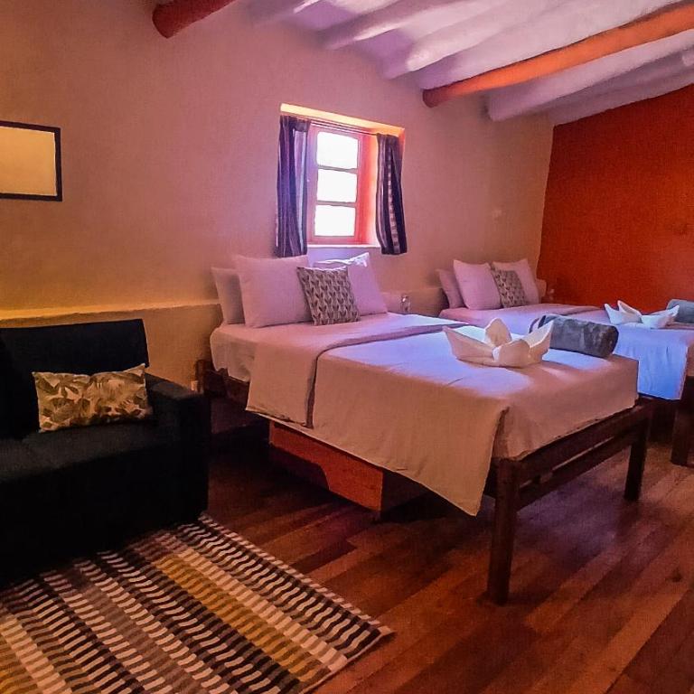 Loki Cusco - Habitación Cuádruple Deluxe - 1