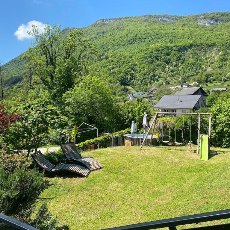 Maison lumineuse vue montagne - Idéale famille - Maison 3 Chambres - 2