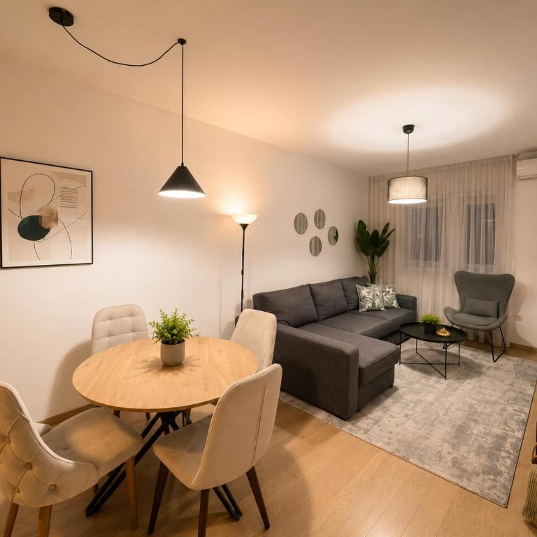 Astra City Apartment City Kvart near BIG Fashion Center - One-Bedroom Apartment - 1