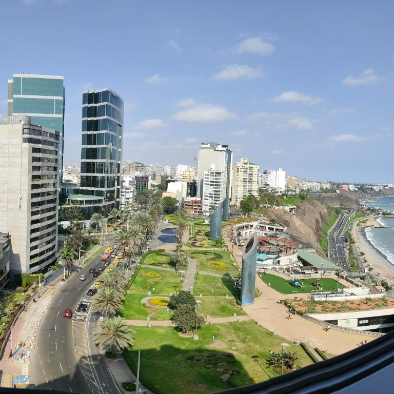 Oceanfront Miraflores Larcomar next to Marriott - Apartamento con vistas al mar - 1
