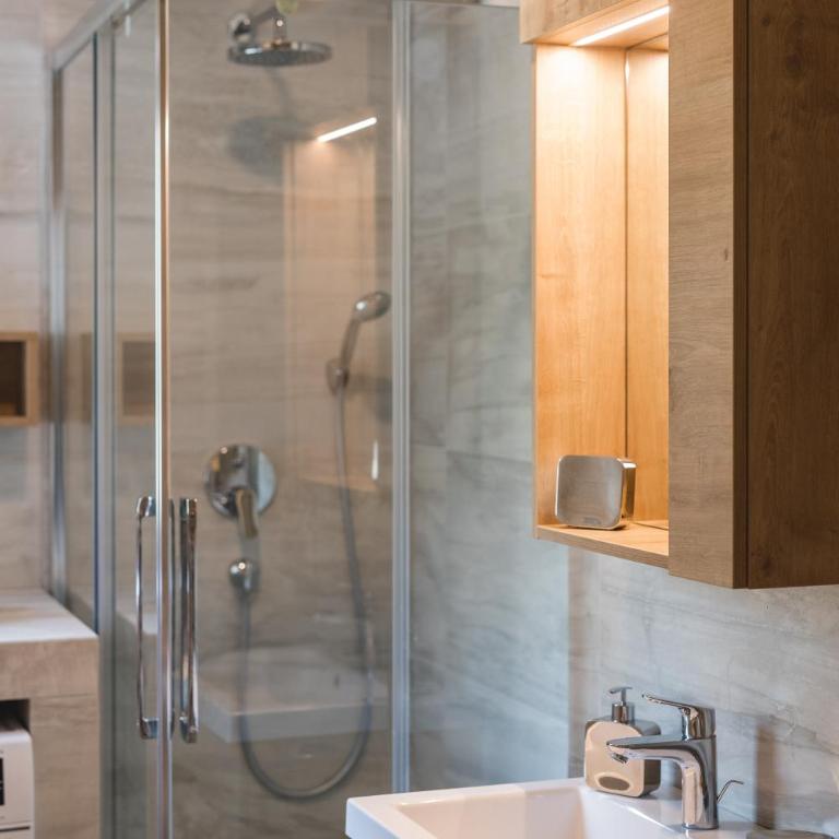 Luxury Chalet Mallnitz - Deluxe Apartment (4 Erwachsene) - 12
