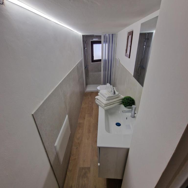 Cortile Carolin - Appartamento con 1 Camera da Letto - 8