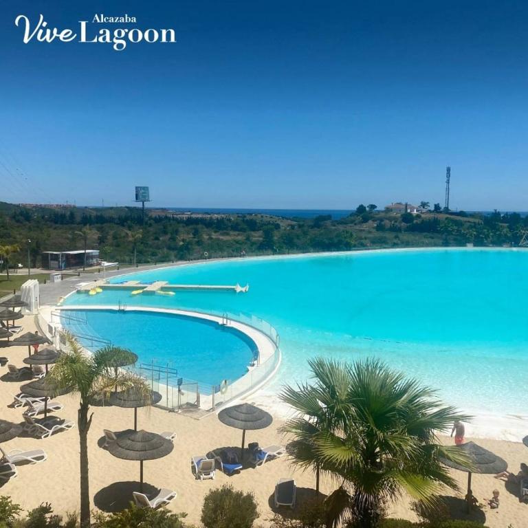 Alcazaba Lagoon & Private Beach Costa del Sol 2105 - Two-Bedroom Apartment - 5