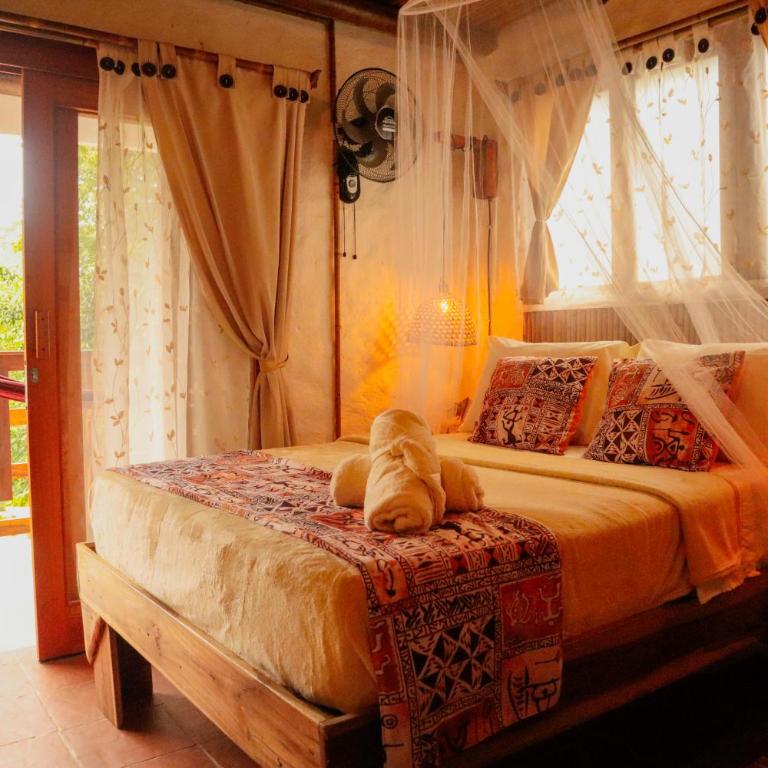 Tribu Hostal - Family Room with Balcony - 2