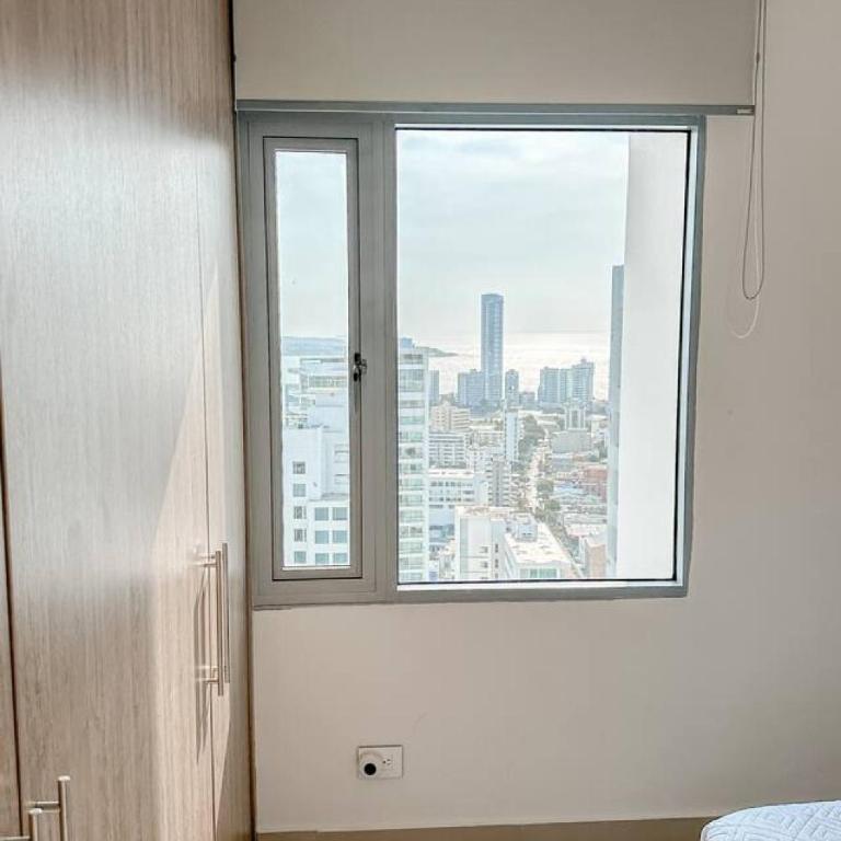 Increible Vista en Bocagrande - Apartamento - 62