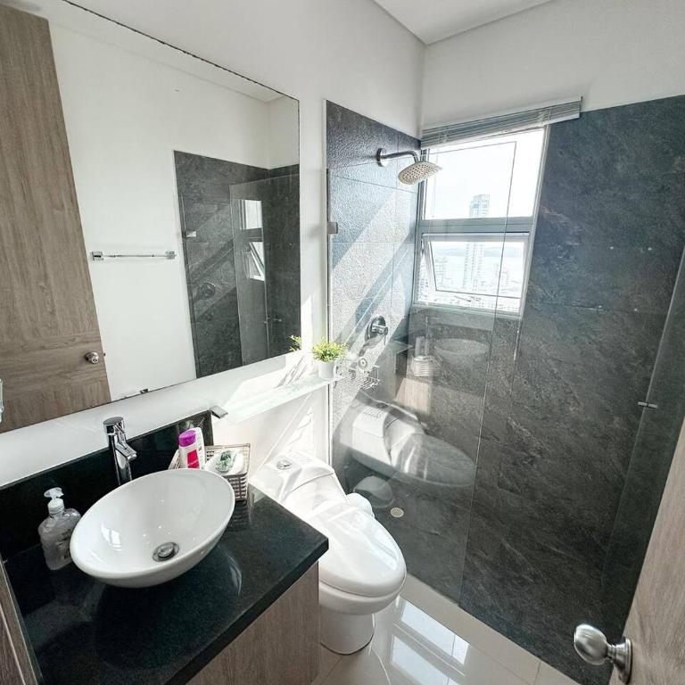 Increible Vista en Bocagrande - Apartamento - 65