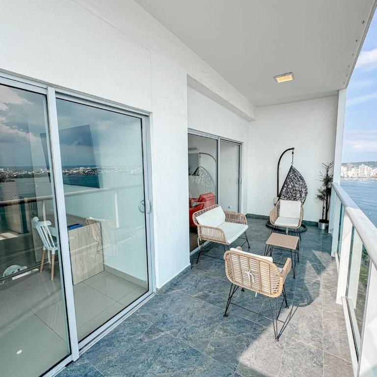 Increible Vista en Bocagrande - Apartamento - 72