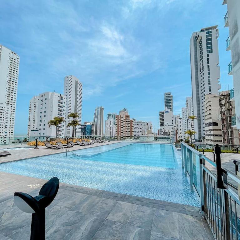 Increible Vista en Bocagrande - Apartamento - 82