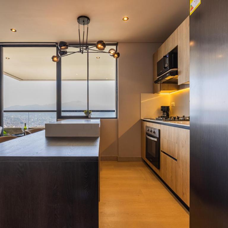 24th Floor Skyline Views in Poblado with AC and Fast WiFi - Apartamento de 1 dormitorio - 22