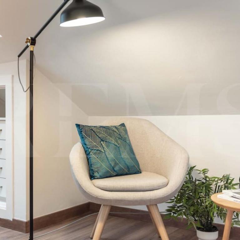 Lovely duplex near city center - Apartamento de 3 dormitorios - 21