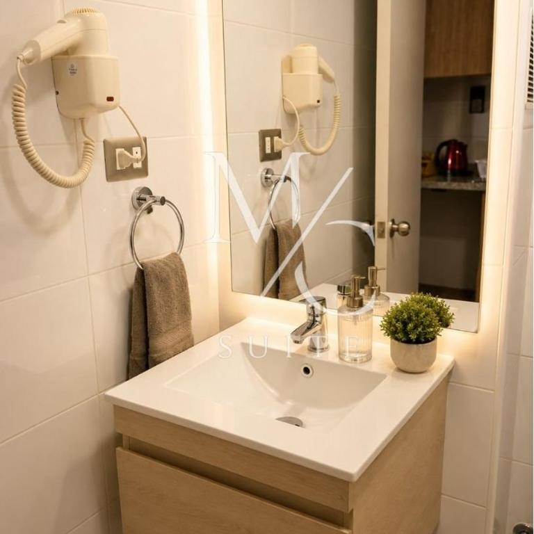 Deptos Estudios y de 2 dormitorios, Central, San Martin 2426. Sector Mall Plaza, Cowork y Factura. - Apartamento Estudio con vistas al mar - 14
