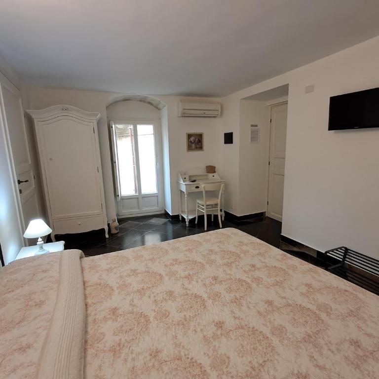 Il Quartino Di Palazzo Maggiore - Camera Deluxe Matrimoniale/Doppia con Letti Singoli - 1