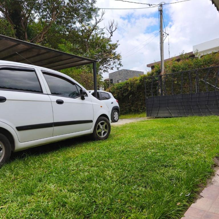 Luz Nelly Velez - Apartamento de 1 dormitorio - 2