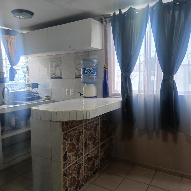 Departamento para 2 personas, SERCA tren ligero sur - One-Bedroom Apartment - 9