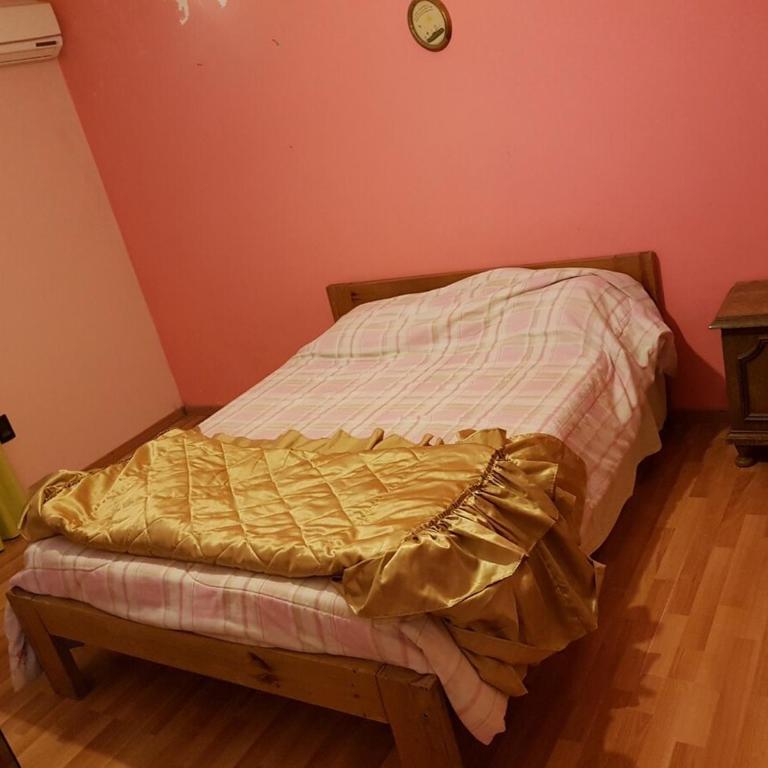 Casa de categoría con piscina, quincho y parque - Casa de 4 dormitorios - 15