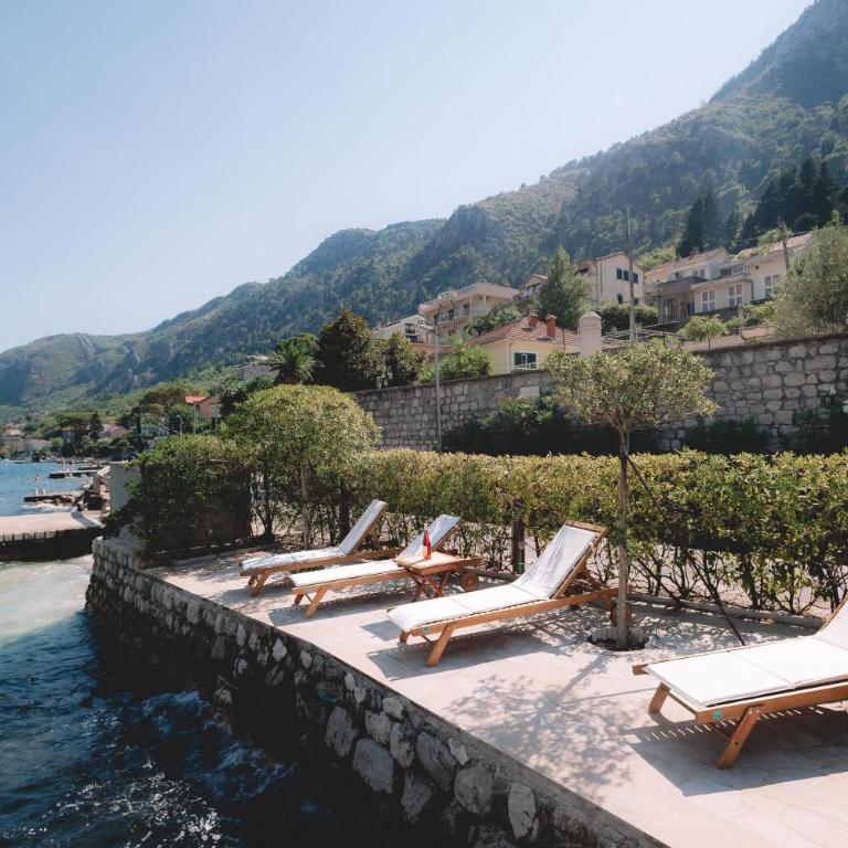 Large Luxury Waterfront Villa 500m2 with Private Pool and Private Beach for 15 People - Villa avec Piscine Privée - 44