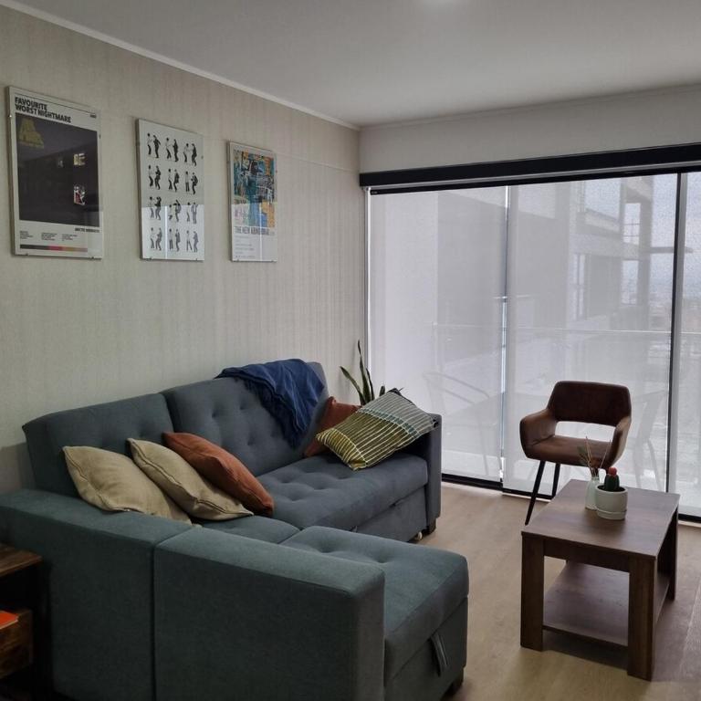 Modern apartment with confort and ideal location - Two-Bedroom Deluxe Apartment with Balcony - 4