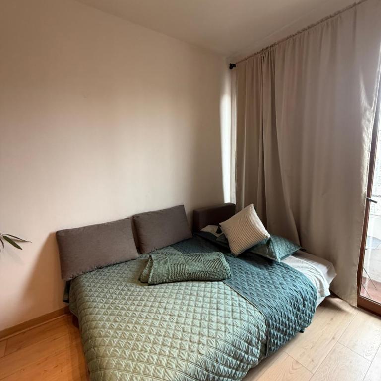 Acogedor frente al parque, 1 cuadra el metro - Two-Bedroom Apartment - 8