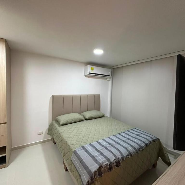 Apartaestudio nuevo en Cali - One-Bedroom Apartment - 2