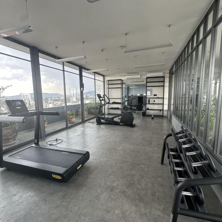 loft 3 personas alberca gym y parking cerca de andares - Apartment - 18