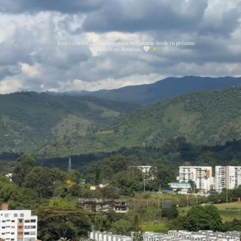 Furnished Studio in Armenias Upscale Area with City and Mountain Views - Apartamento de 1 dormitorio - 14