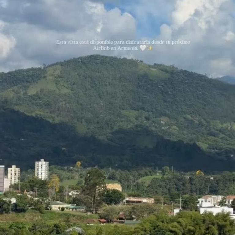 Furnished Studio in Armenias Upscale Area with City and Mountain Views - Apartamento de 1 dormitorio - 4