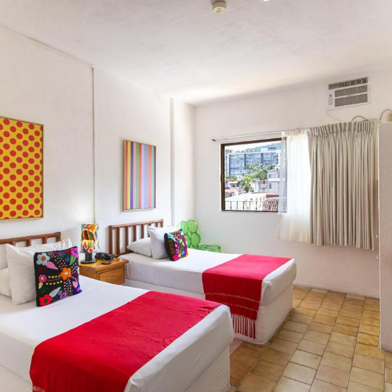 Emperador Vallarta Beachfront Hotel and Suites - Habitación Doble Estándar - 7