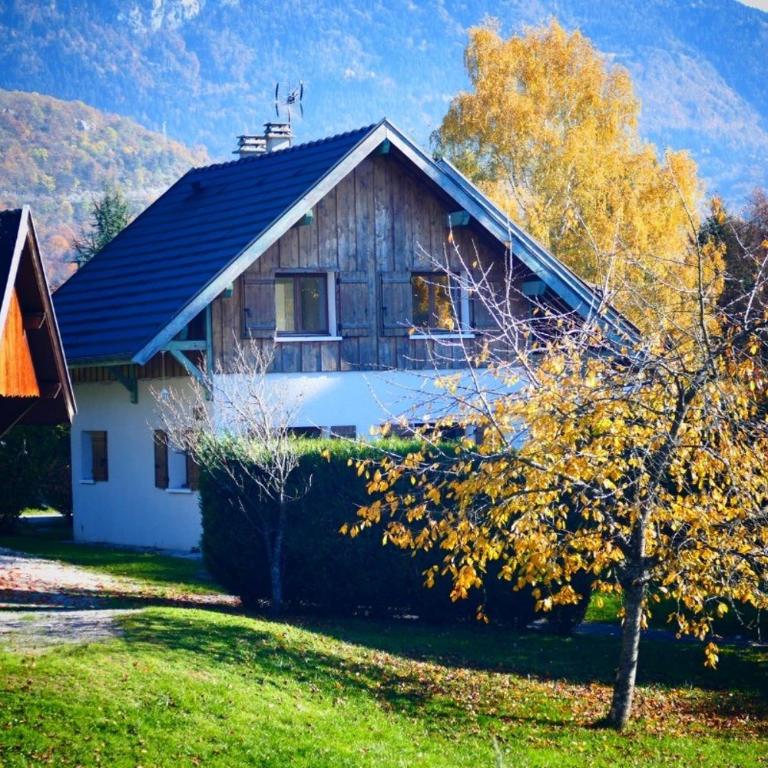 Chalet les Pignons Verts avec jardin - proche lac d'Annecy - Maison de Vacances - 15