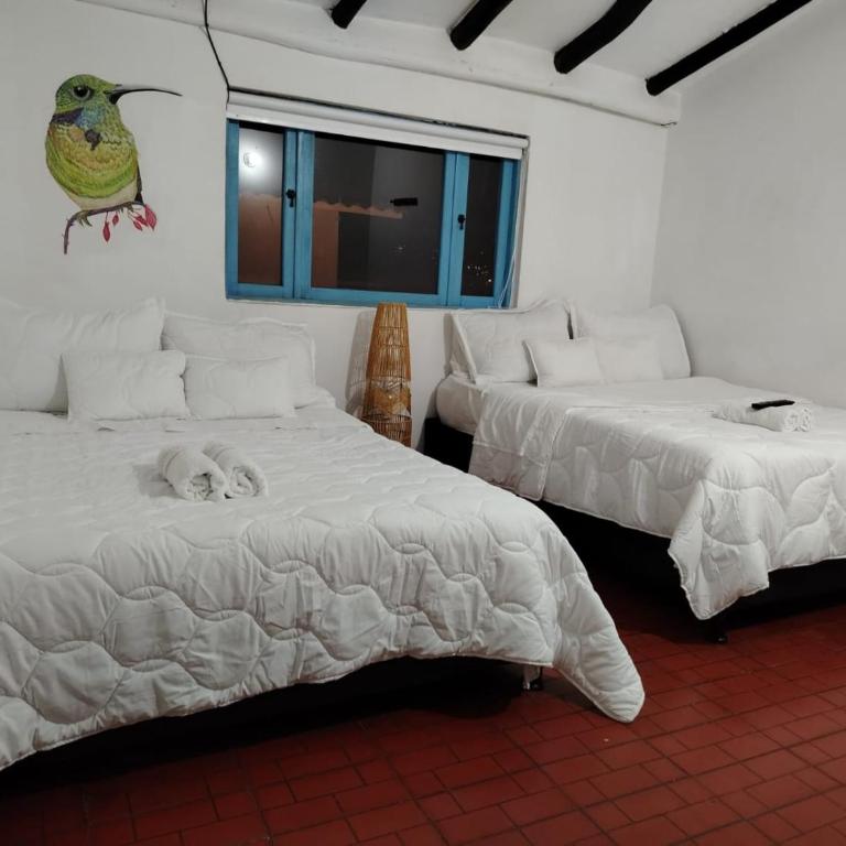 Hotel Alma Divina - Habitación Cuádruple Clásica - 1