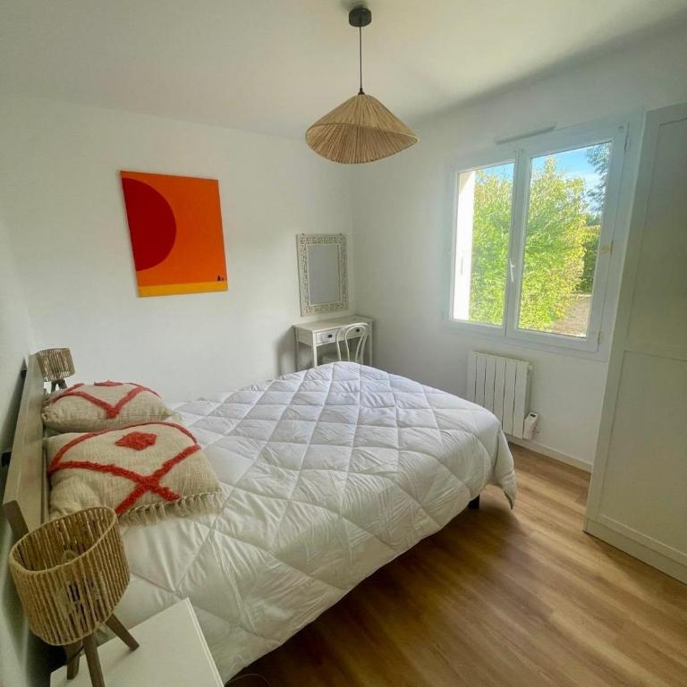 L'échappée - 3 bedrooms - Parking - Garden & Barbecue - Three-Bedroom House - 3