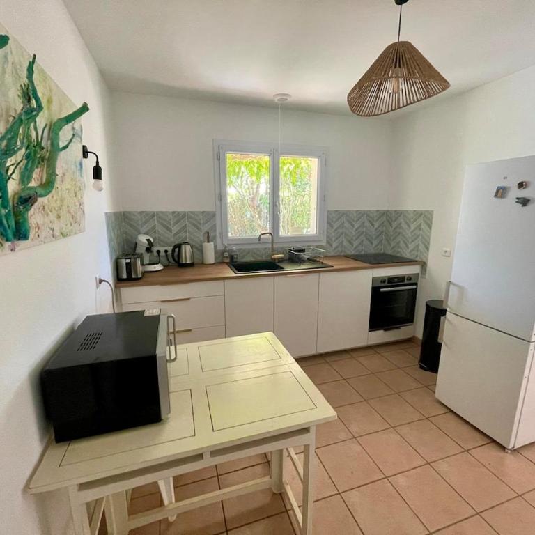 L'échappée - 3 bedrooms - Parking - Garden & Barbecue - Three-Bedroom House - 6
