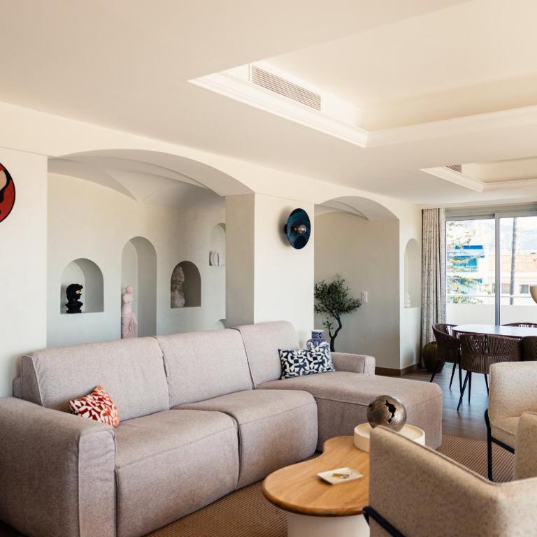 Résidence Carlton - Rénovée avec Piscine - Appartement - Vue sur Mer - 13