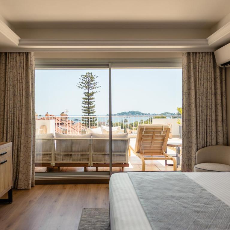 Résidence Carlton - Rénovée avec Piscine - Appartement - Vue sur Mer - 15