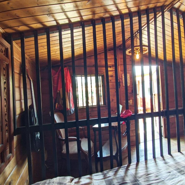 Wild West-style accommodation featuring 2 mobile homes and 2 huts - Casa Mobile - 23