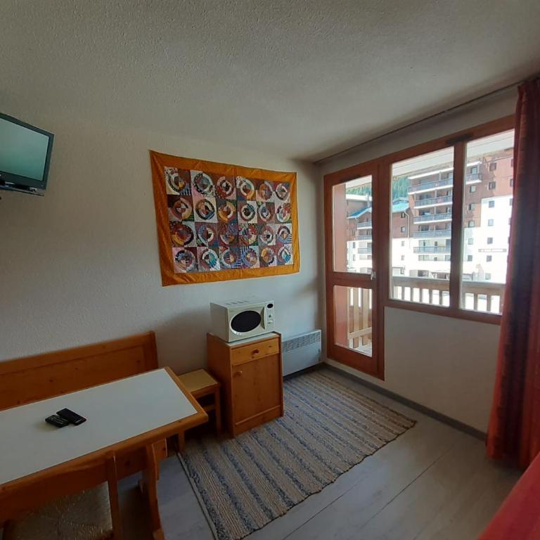 Studio à Valfréjus près des pistes, balcon ouest, 3 pers - FR-1-561-39 - Estudio - 4