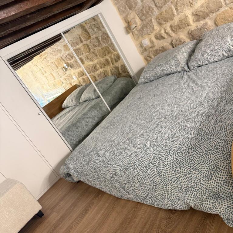 Romantique petit duplex au cœur du Marais - Appartement 1 Chambre - 7