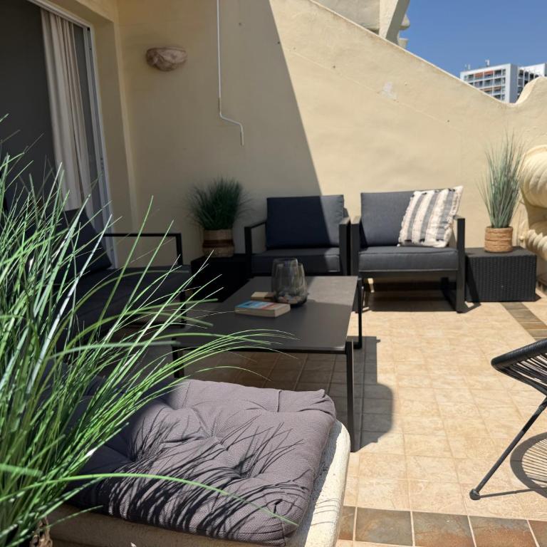 Puerto Marina Island - Deluxe Apartment mit 2 Schlafzimmern und Meerblick - 27