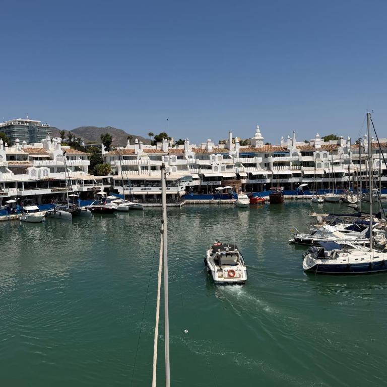 Puerto Marina Island - Deluxe Apartment mit 2 Schlafzimmern und Meerblick - 26