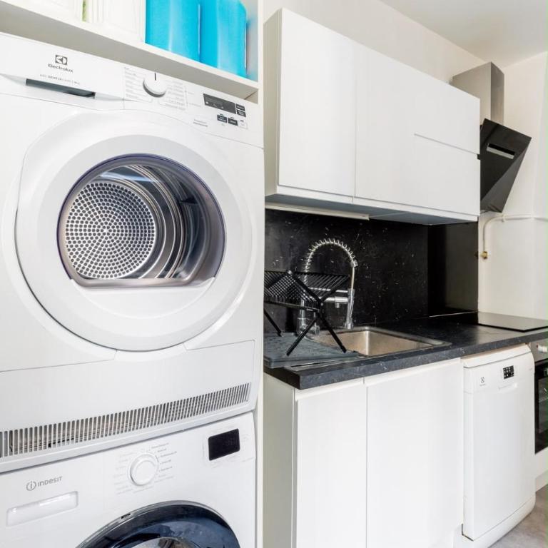 Prestigious 4BR - Sleeps 9 - Eiffel Tower - Apartamento de lujo de 4 dormitorios - 52