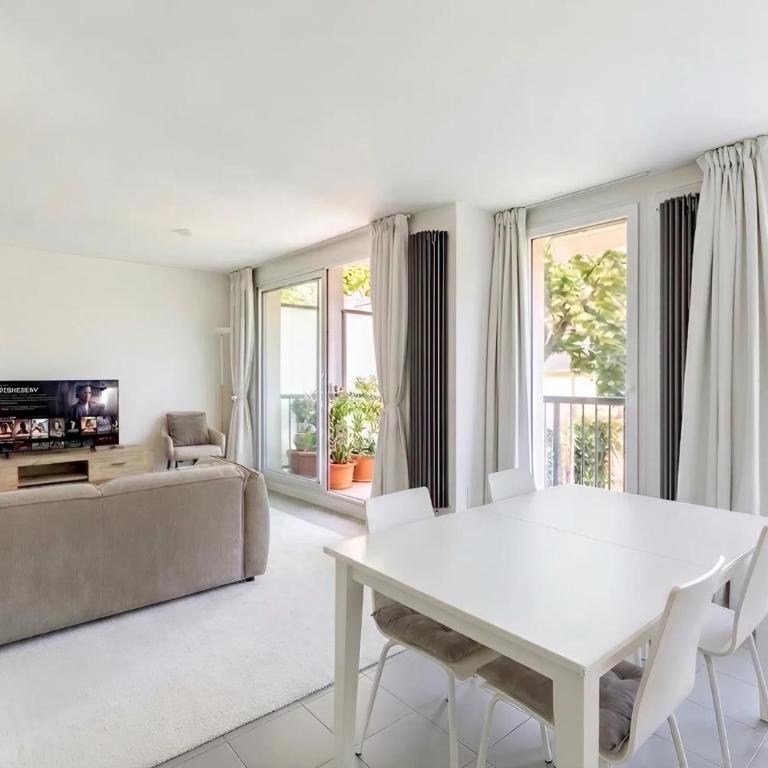 Trocadero - Elegant 2BR - Terrace - Appartement 2 Chambres avec Balcon et Terrasse - 14