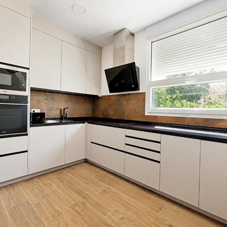 Alojamiento Amplio y Tranquilo - Apartamento de 2 dormitorios - 10