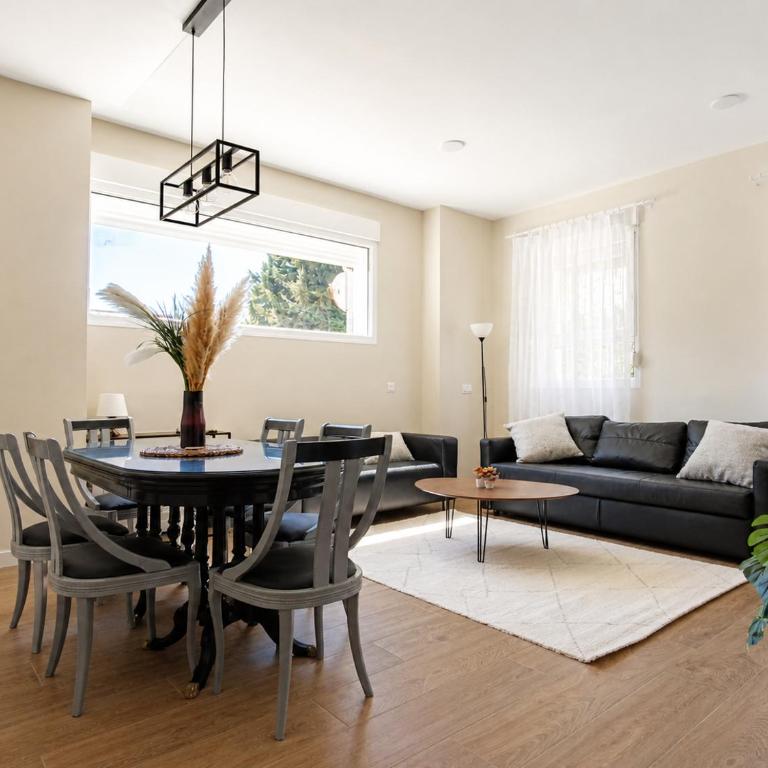 Alojamiento Amplio y Tranquilo - Apartamento de 2 dormitorios - 6