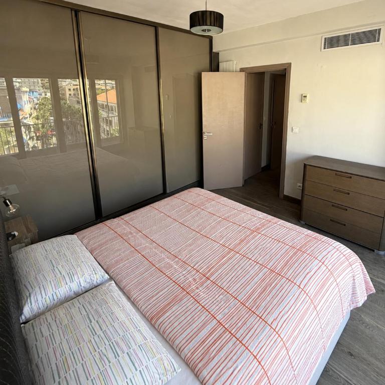Appartement à Beaulieu-sur-Mer, Côte d'Azur, climatisé, avec terrasse - Appartement 1 Chambre - 2