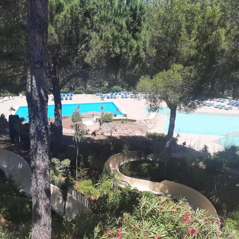 Studio rénové, super équipé avec vue magnifique - Studio - Vue sur Mer - 8