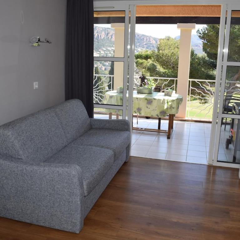 Studio rénové, super équipé avec vue magnifique - Studio - Vue sur Mer - 25