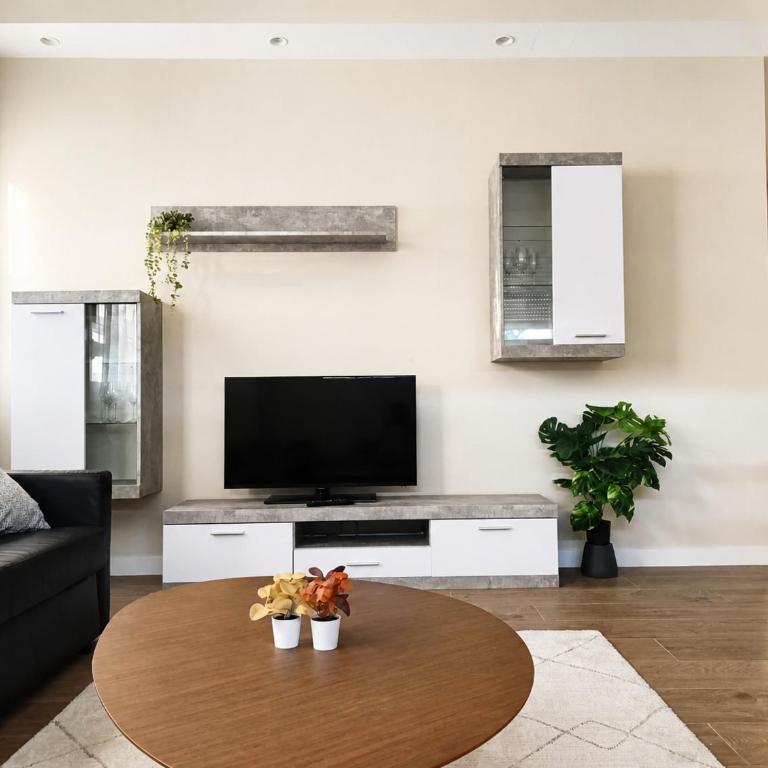 Alojamiento Amplio y Tranquilo - Apartamento de 2 dormitorios - 4