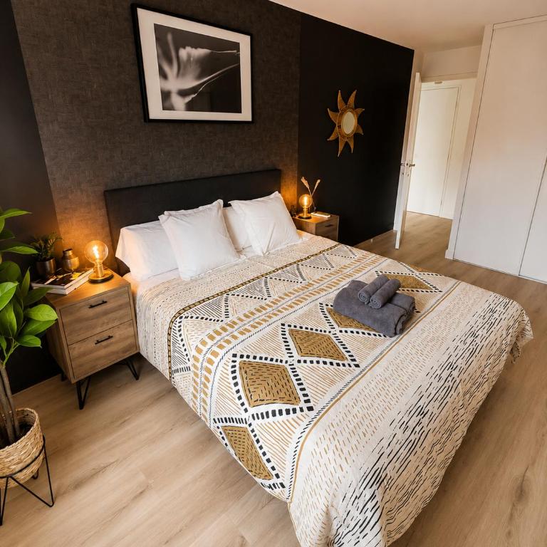 Moderne et Cosy T2 - Parking & Clim & Piscine & Balcon - LYON 25 min - Appartement 1 Chambre - 5
