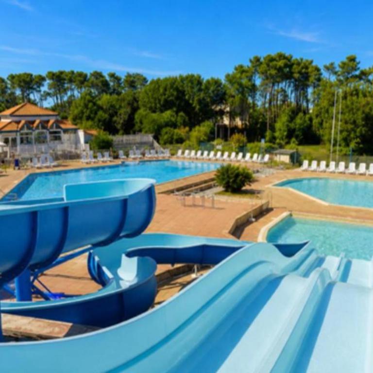 Manoir appart et terrasse dans le village vacances de Port Bourgenay, vue golf, lac et forêt, proche mer, à 300m piscine gratuite d'avril à sept, 5 pers - Appartement 1 Chambre - 43