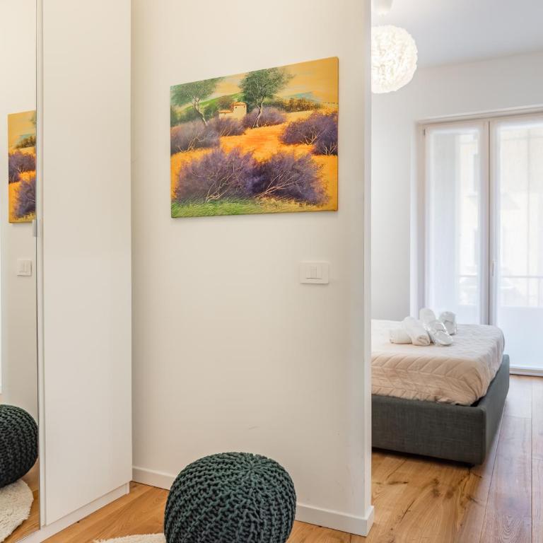 HomeSix - Two-Bedroom Apartment - 93
