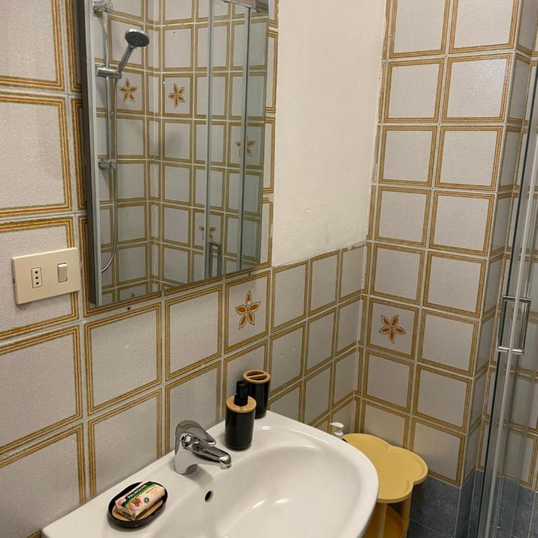 Palazzo via dei servi - One-Bedroom Apartment - 19
